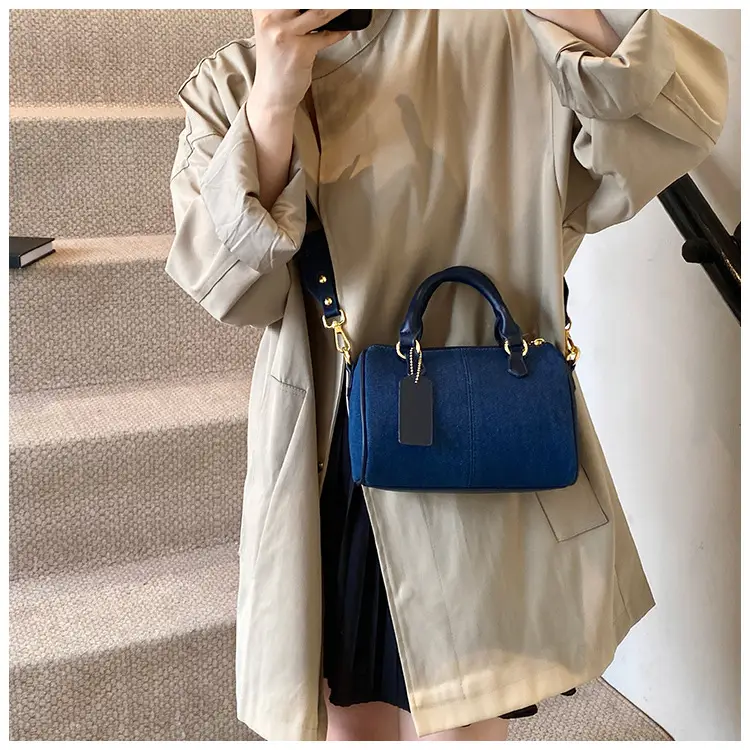 Blue Crossbody Bag for Women 2026 Autumn Stylish Commuter — feature 28
