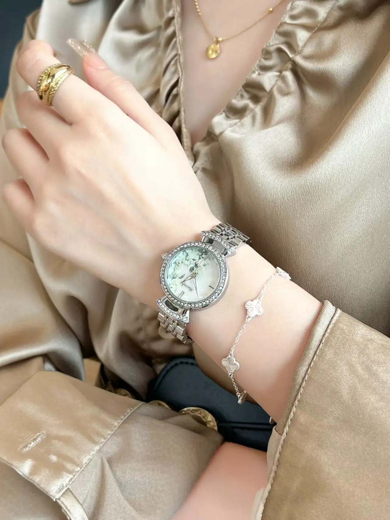 Women's Starry Sky Watch with Diamond Belt — feature 3