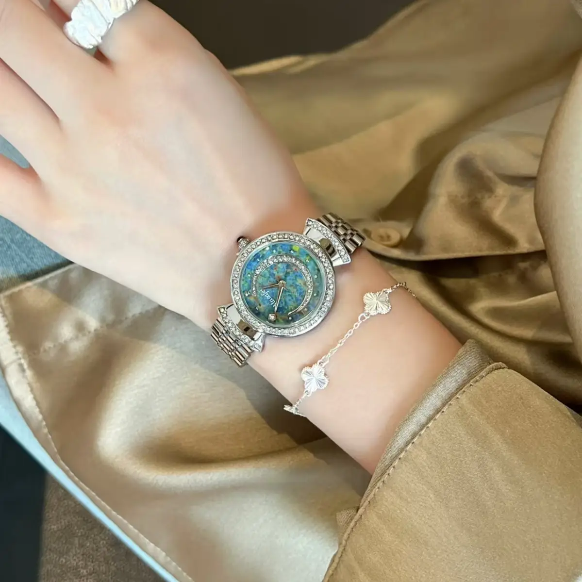 Women's Starry Sky Watch with Diamond Belt — feature 5