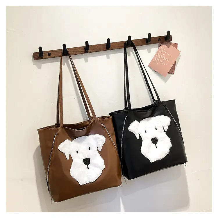 Amy Rabbit Women's Black Shoulder Bag 2024 - Image 3