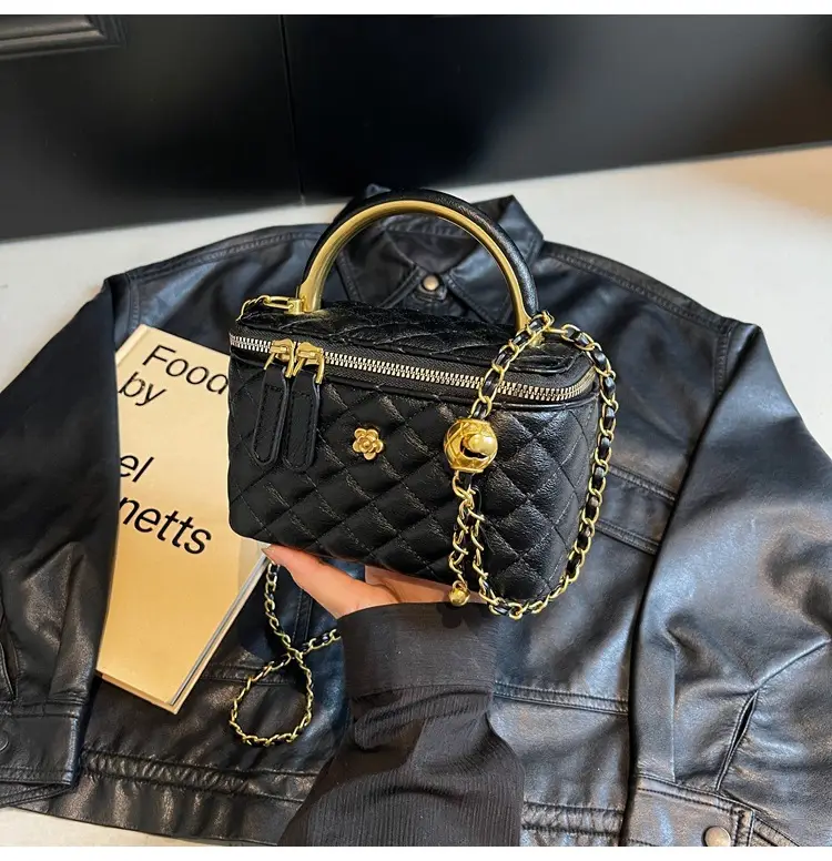 Quilted Chain Handbag Maroon Women Shoulder Bag — feature 35