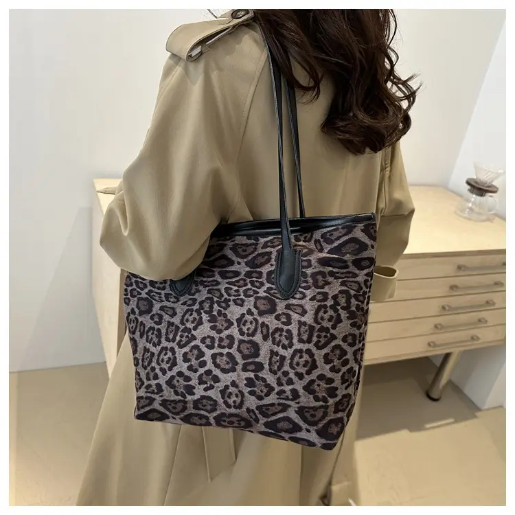 Women Leopard Print Shoulder Bag 2024 Autumn Winter Fashion Tote - Image 4