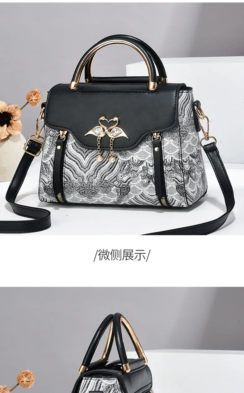 Luxury Black Floral Women's Shoulder Bag with Gold Clasp — feature 16