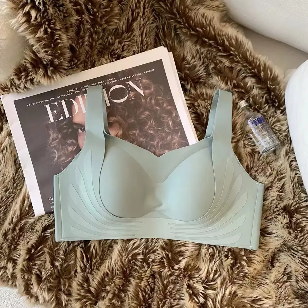 Traceless Push-Up Bra Women Large Chest Small — feature 19