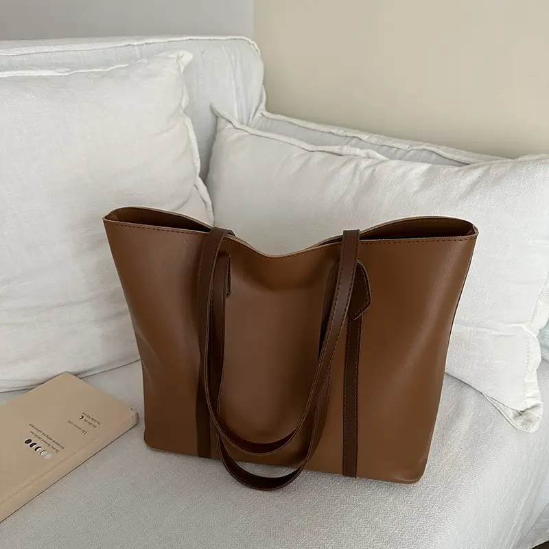 Large Capacity Brown Leather Tote Bag for Women - Image 7