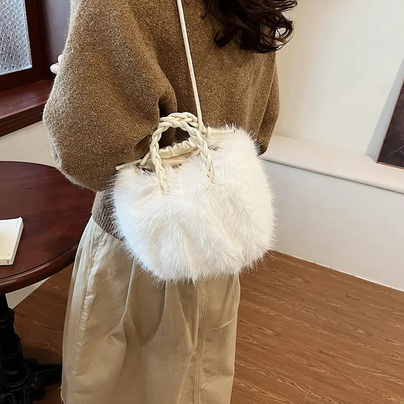 Women Furry Crossbody Bag Black 2023 Winter - Image 8