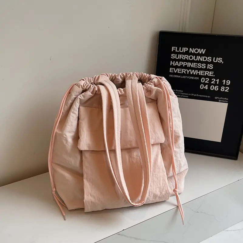 Black Korean Style Bucket Bag for Women - Image 3