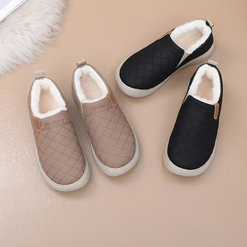 Old Beijing Cloth Shoes Women's Winter Cotton Wool Shoes Non-slip Thick Sole Slip-on Mom's Cotton Boots fleece-lined Thickened Warm Shoes