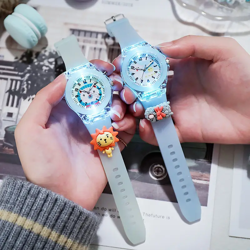 Soft Star Dailou Watch Children's Luminous Electronic Primary School Boys and Girls Children's Waterproof Cartoon Doll Quartz Watch — feature 23