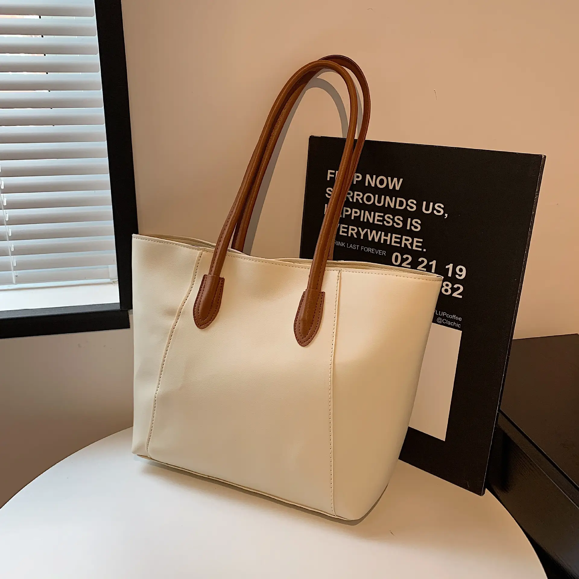 Women's Cream Leather Shoulder Bag 2024 New Style - Image 4