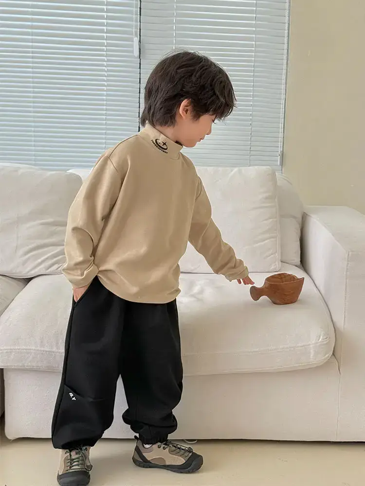 2025 Boys Thermal Grey Sweatshirt Set Winter Base Layer - Image 4