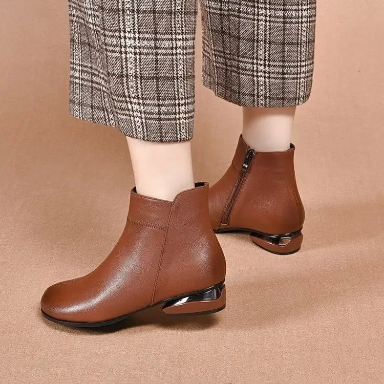 Women's Black Low Heel Boots Autumn Winter Non-slip — feature 3