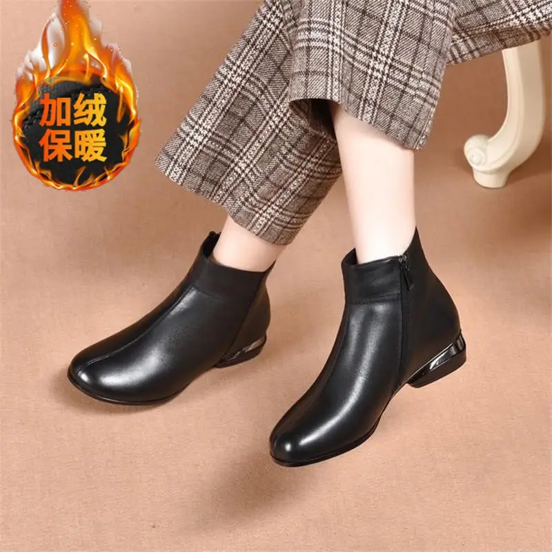 Women's Black Low Heel Boots Autumn Winter Non-slip