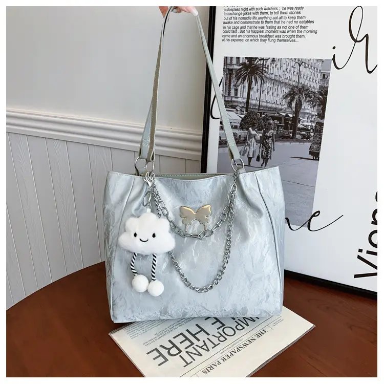 Women Butterfly Tote Bag Silver Large Capacity Shoulder Bag - Image 3