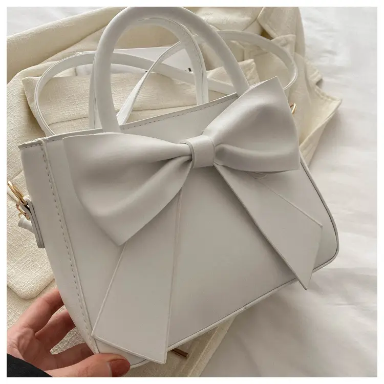 White Bow Shoulder Bag for Women 2024 — feature 37