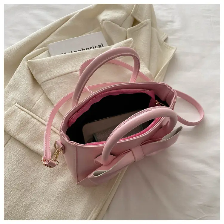 White Bow Shoulder Bag for Women 2024 — feature 41