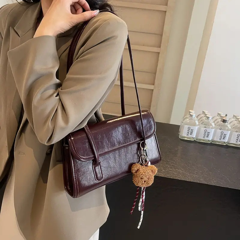 Vintage Women's Shoulder Bag Brown 2024 - Image 8