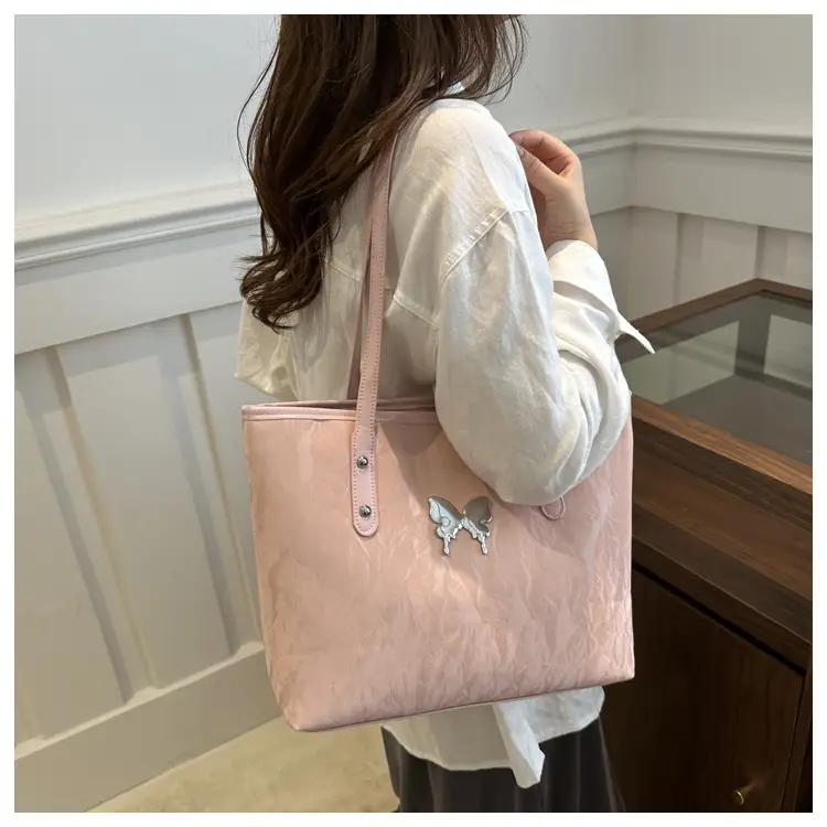 Women's Butterfly Embroidered Tote Bag Large Capacity Beige — feature 18