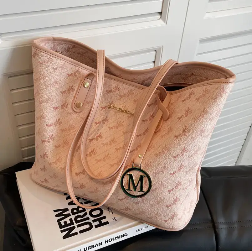 Women's Large Capacity Textured Shoulder Bag 2024 - Image 6
