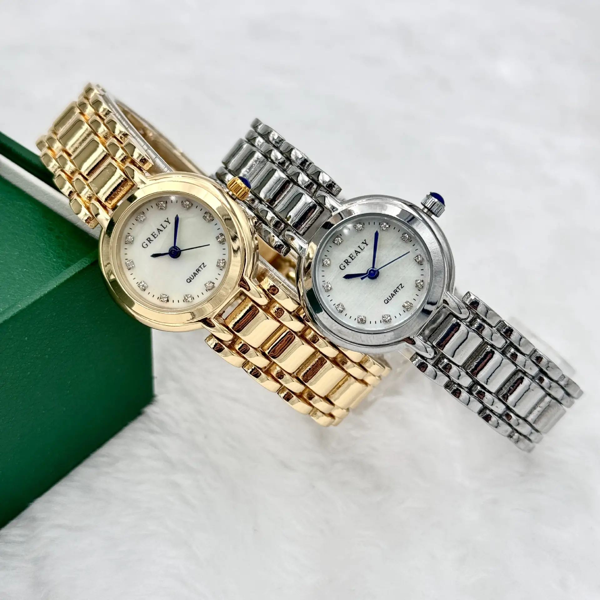 Gold Gold Plated Women's Quartz Watch with Diamond Dial — feature 6