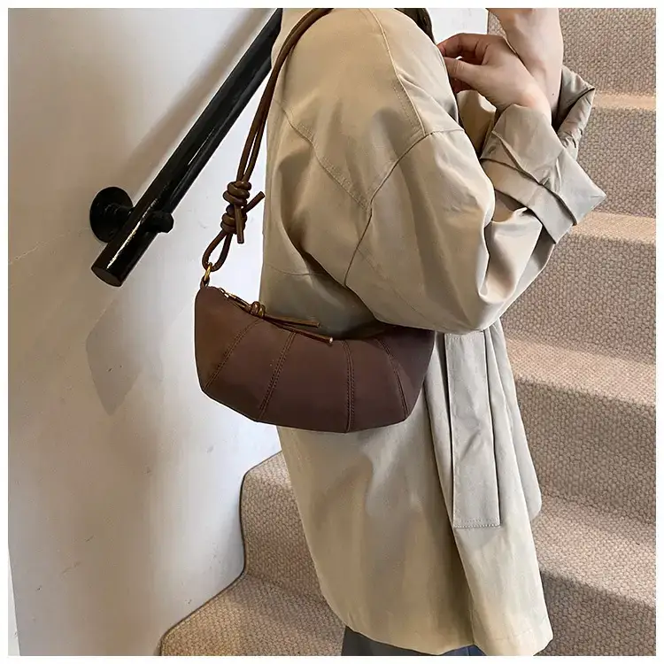 Black Crossbody Bag for Women Vintage Frosted Skin — feature 11