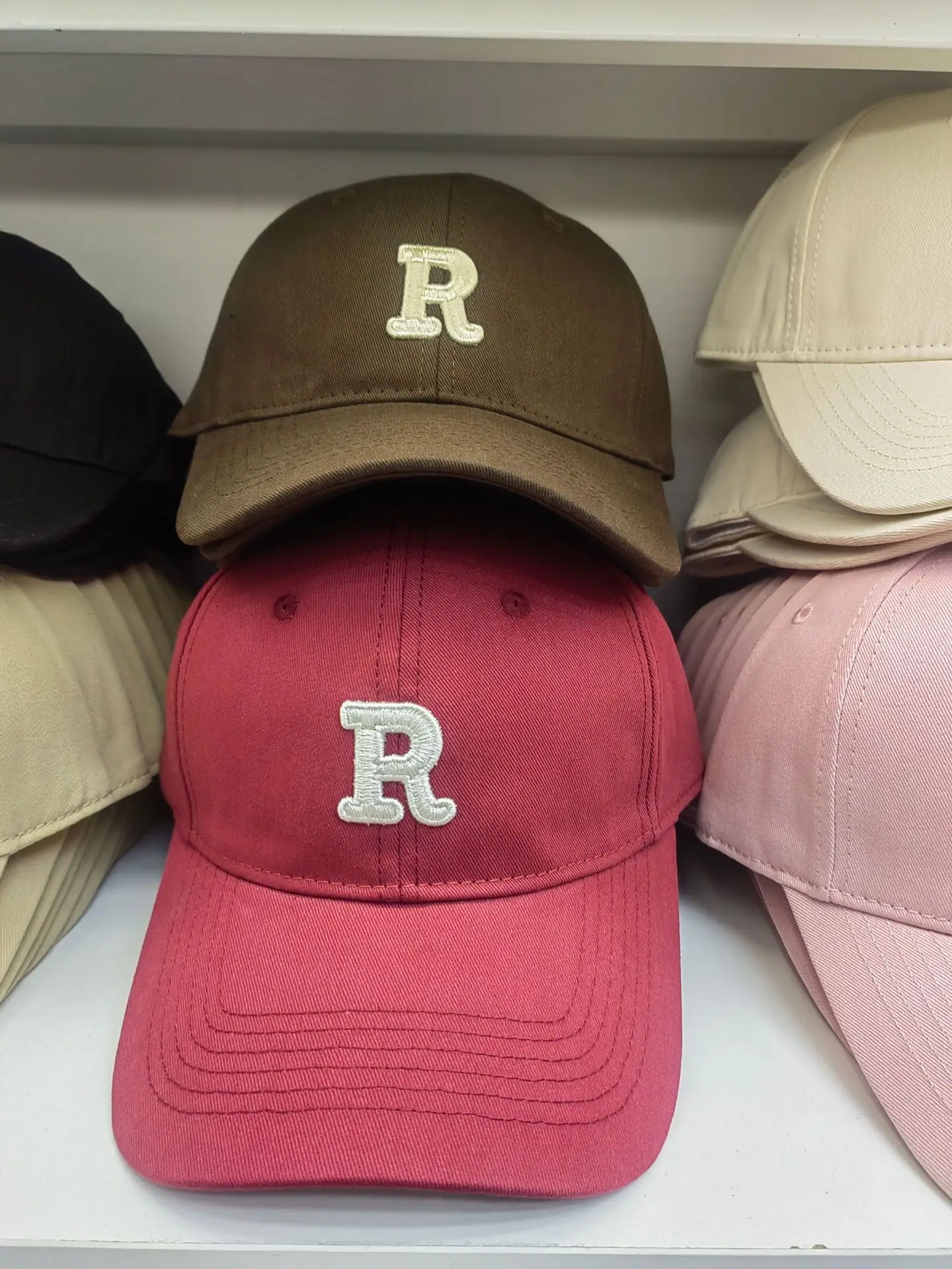 Women R-Letter Baseball Cap Spring Summer Korean Style — feature 36