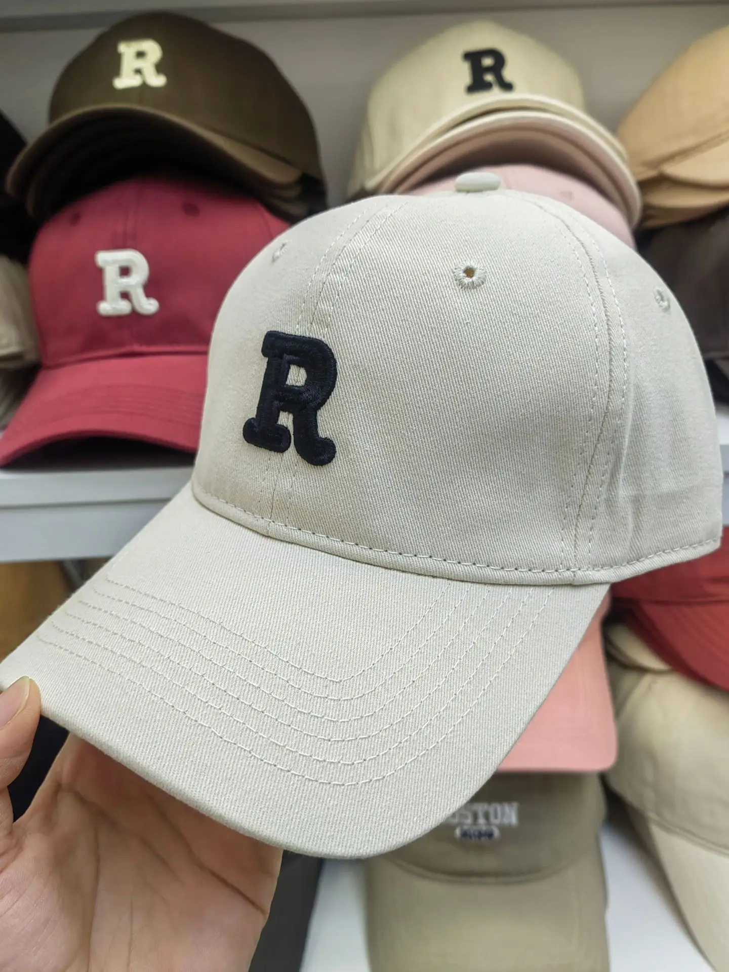Women R-Letter Baseball Cap Spring Summer Korean Style — feature 38