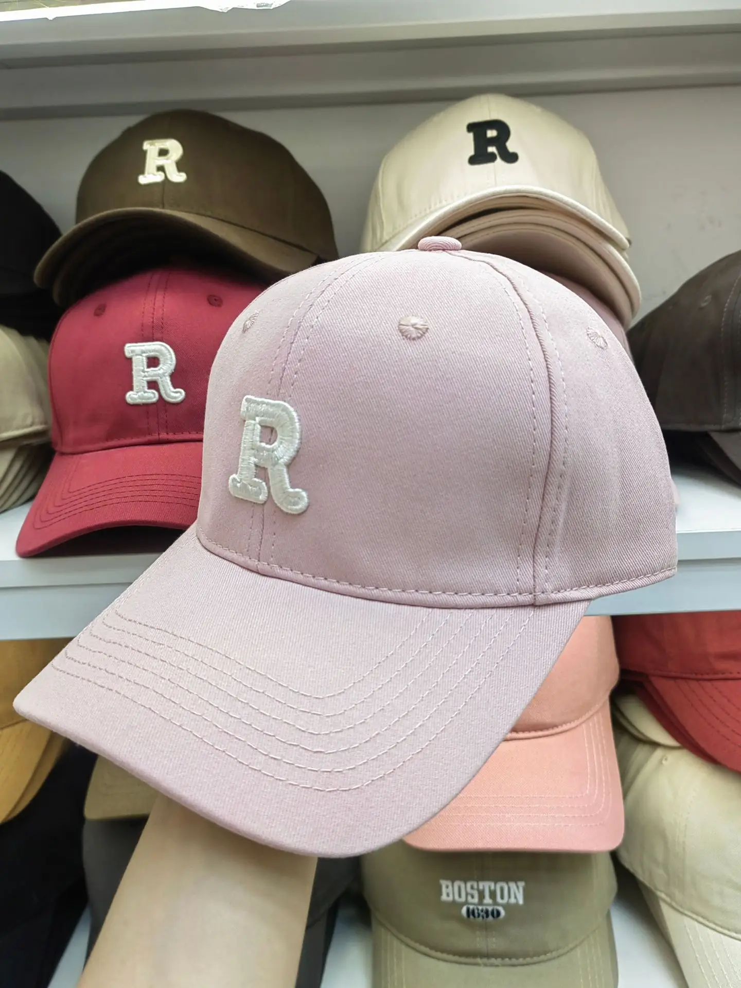 Women R-Letter Baseball Cap Spring Summer Korean Style — feature 42