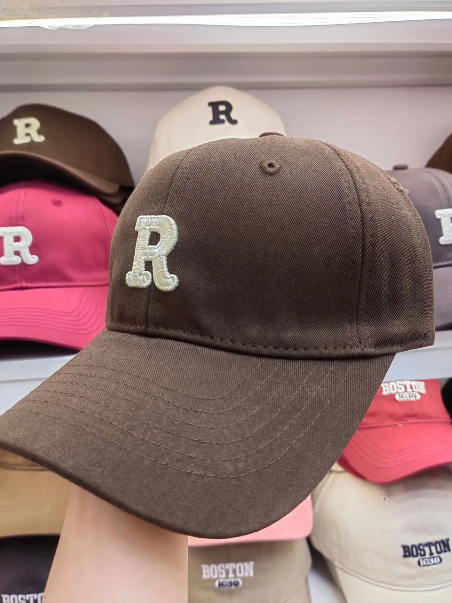 Women R-Letter Baseball Cap Spring Summer Korean Style — feature 45