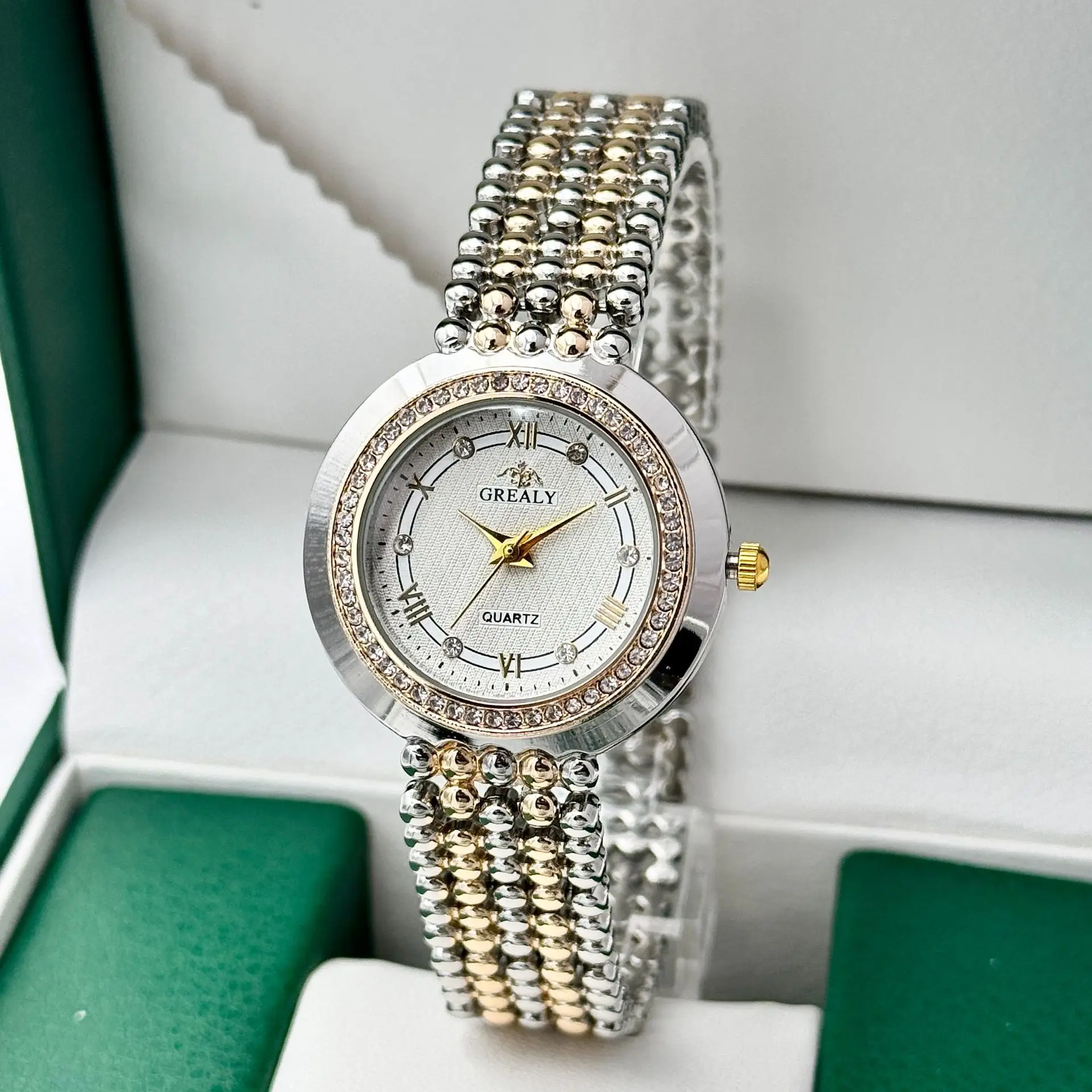 Grealy Export Diamond Watch for Ladies Quartz Bracelet - Image 6