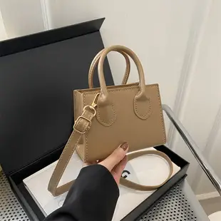 Black Croc Leather Crossbody Bag for Women 2023 — feature 13