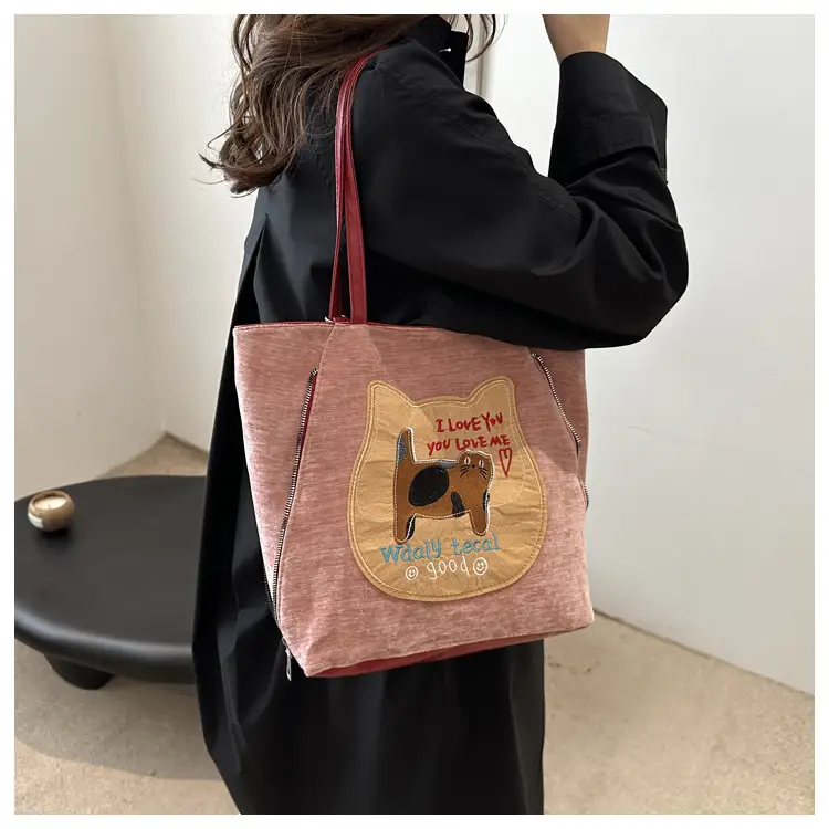 Cute Girl Large Capacity Shoulder Bag for Women 2025 — feature 13