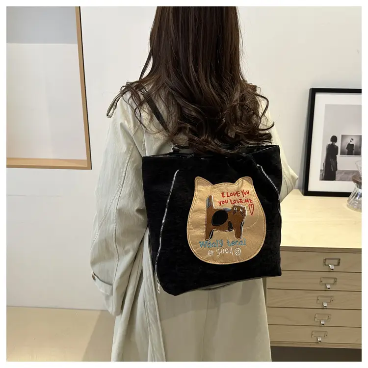 Cute Girl Large Capacity Shoulder Bag for Women 2025 — feature 14