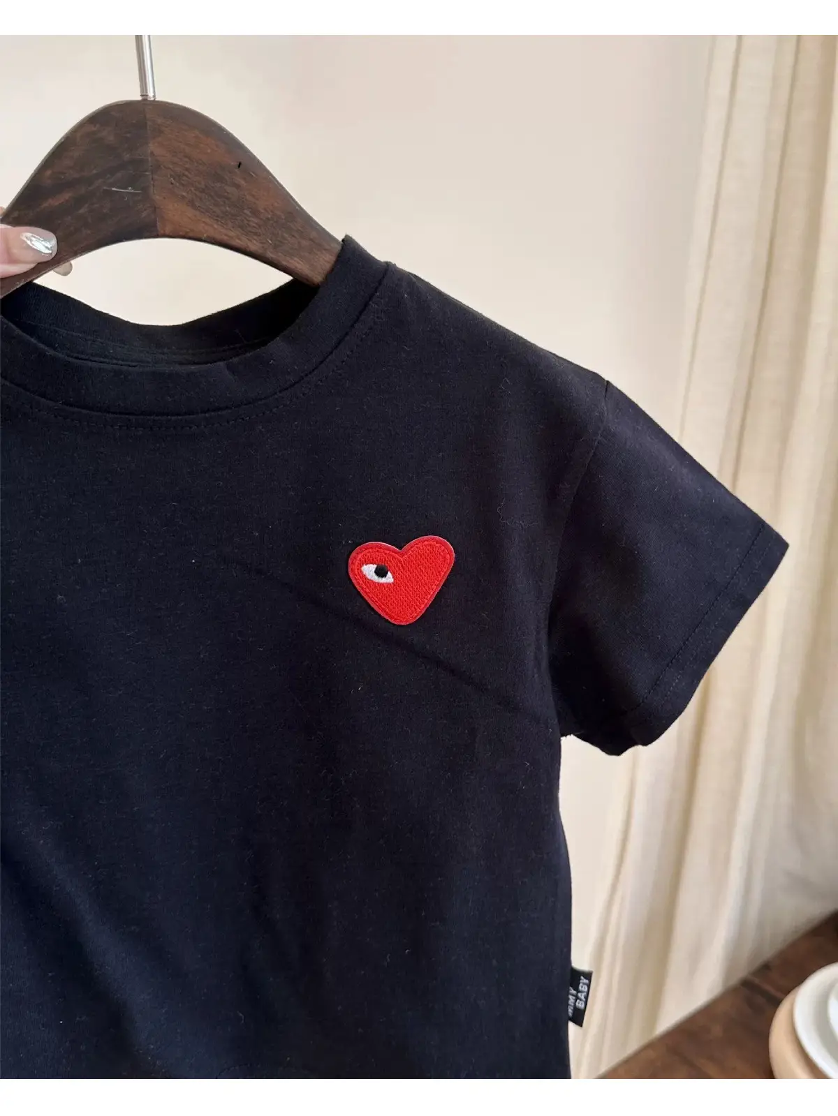 Kids Red Heart Short Sleeve T-Shirt Black Cotton — feature 13