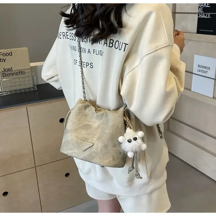 Women's Blue Chain Shoulder Bag with Flower Decor — feature 36