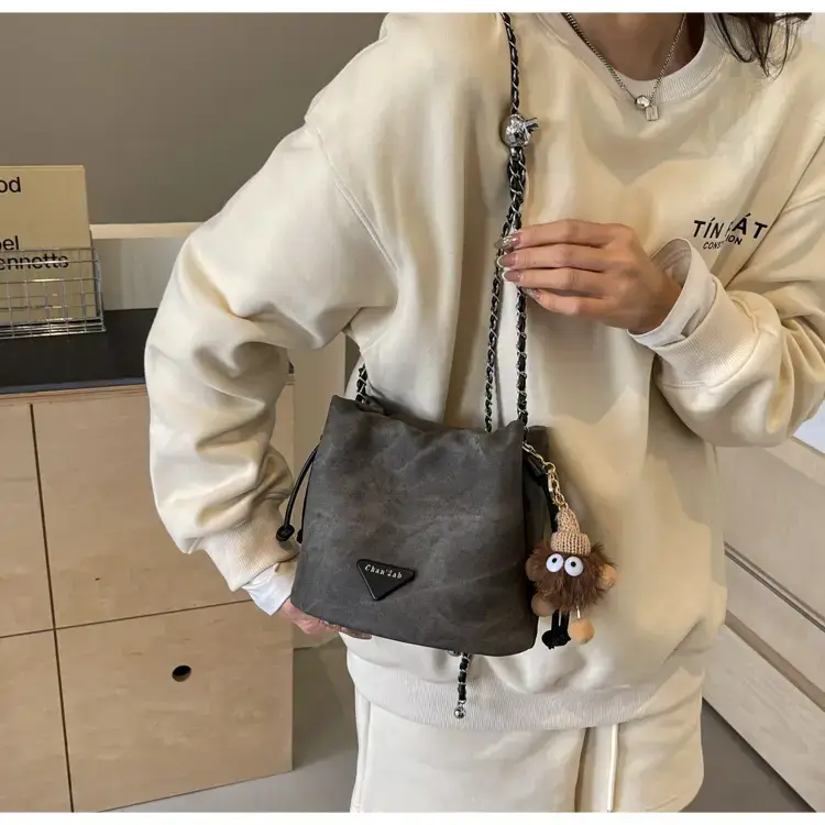 Women's Blue Chain Shoulder Bag with Flower Decor — feature 44