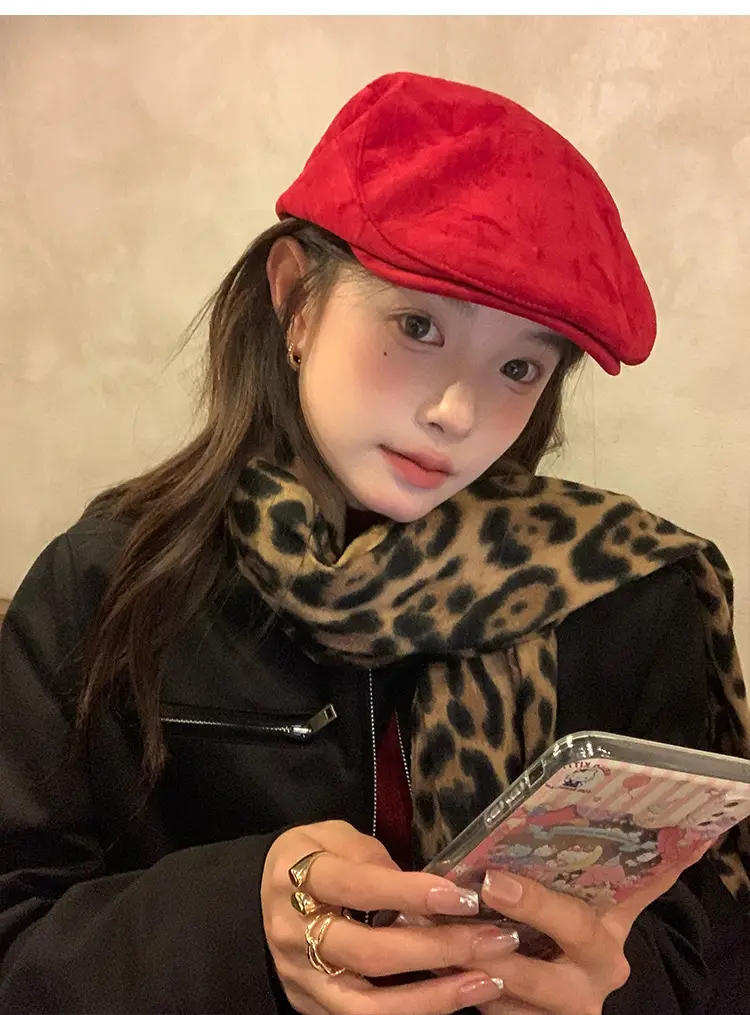 Women Red Suede Ankora Cap Autumn Winter Face Duckling Beret — feature 2