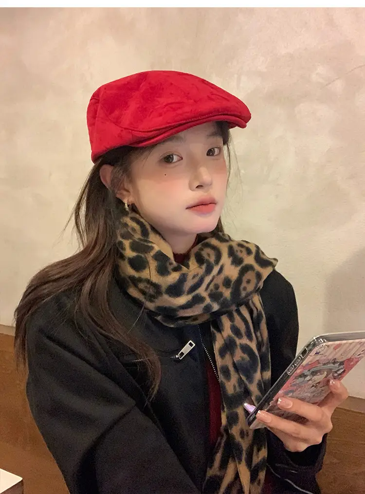 Women Red Suede Ankora Cap Autumn Winter Face Duckling Beret — feature 3