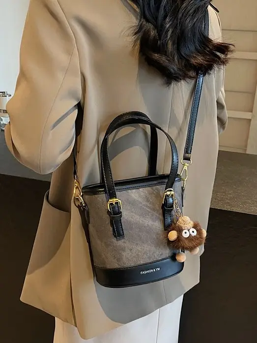 Women's Cross-Brand Canvas Shoulder Bag Brown Gold