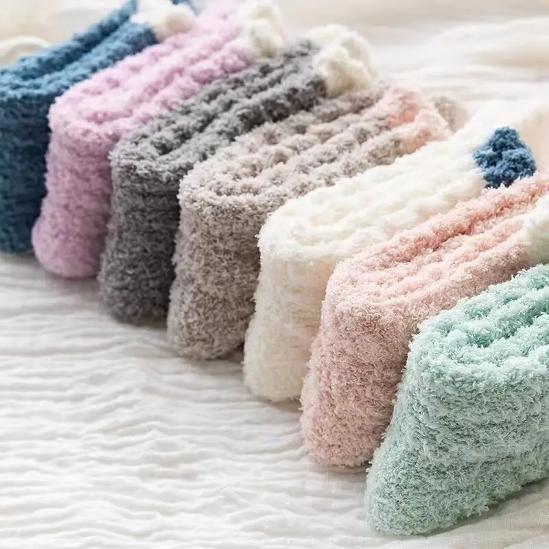 [a generation of hair] coral fleece thick socks children's winter home plush padded moon socks autumn and winter sleep socks — feature 6