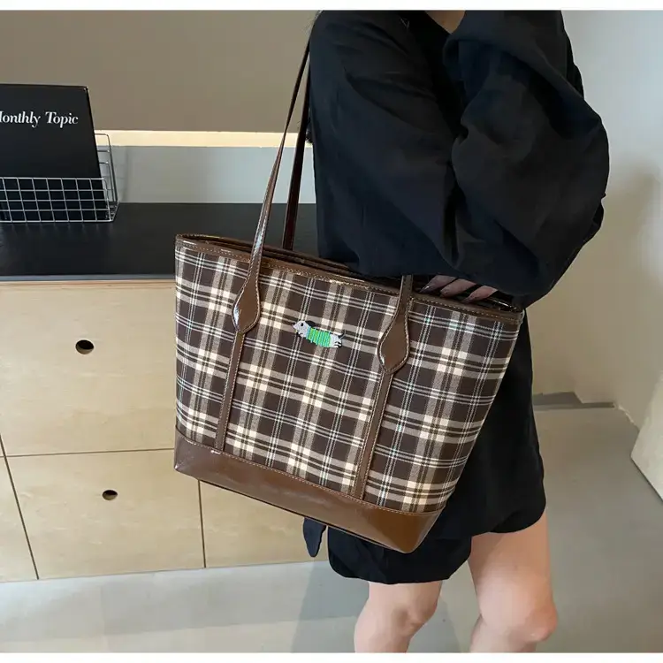 Vintage Plaid Tote Bag Large Capacity Brown — feature 15