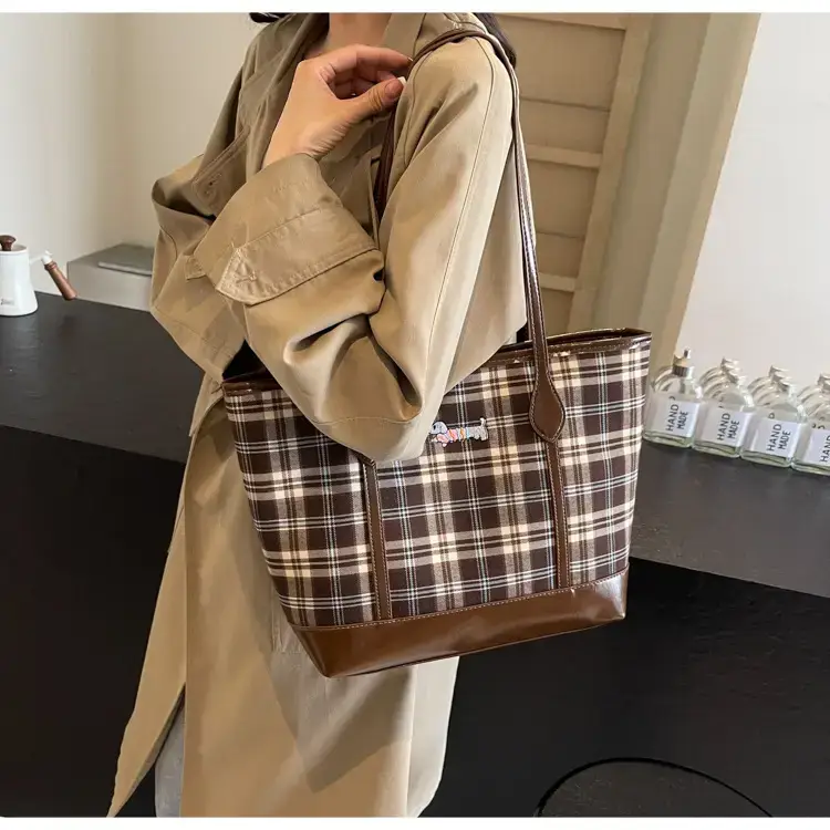 Vintage Plaid Tote Bag Large Capacity Brown — feature 30