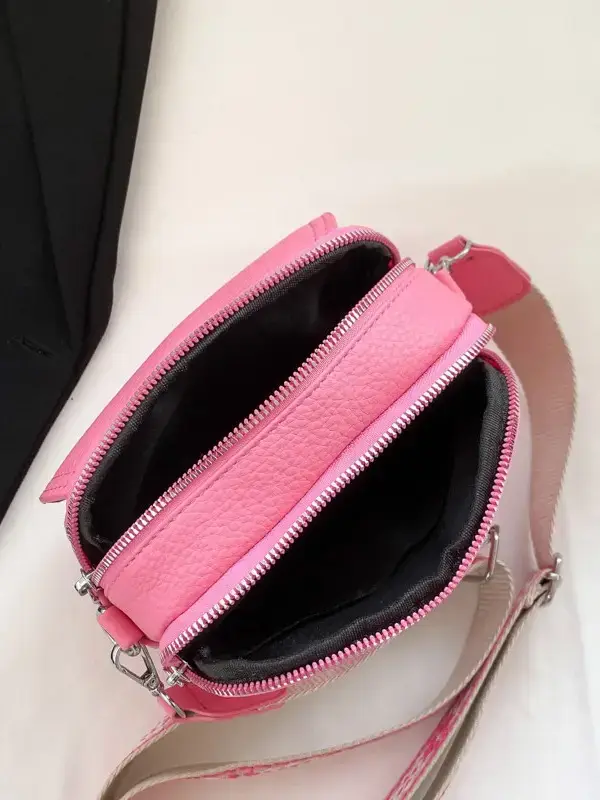 Black Korean Style Crossbody Bag for Women 2024 - Image 9