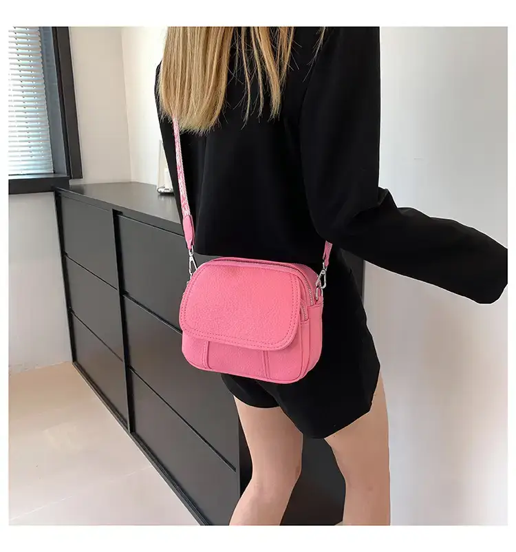 Black Korean Style Crossbody Bag for Women 2024 — feature 24
