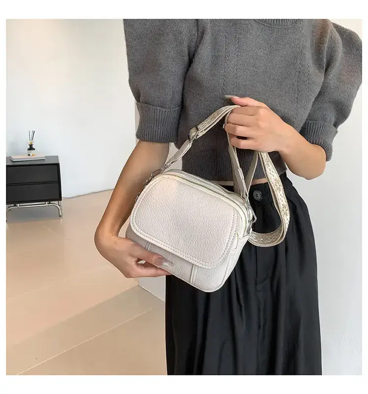 Black Korean Style Crossbody Bag for Women 2024 — feature 26