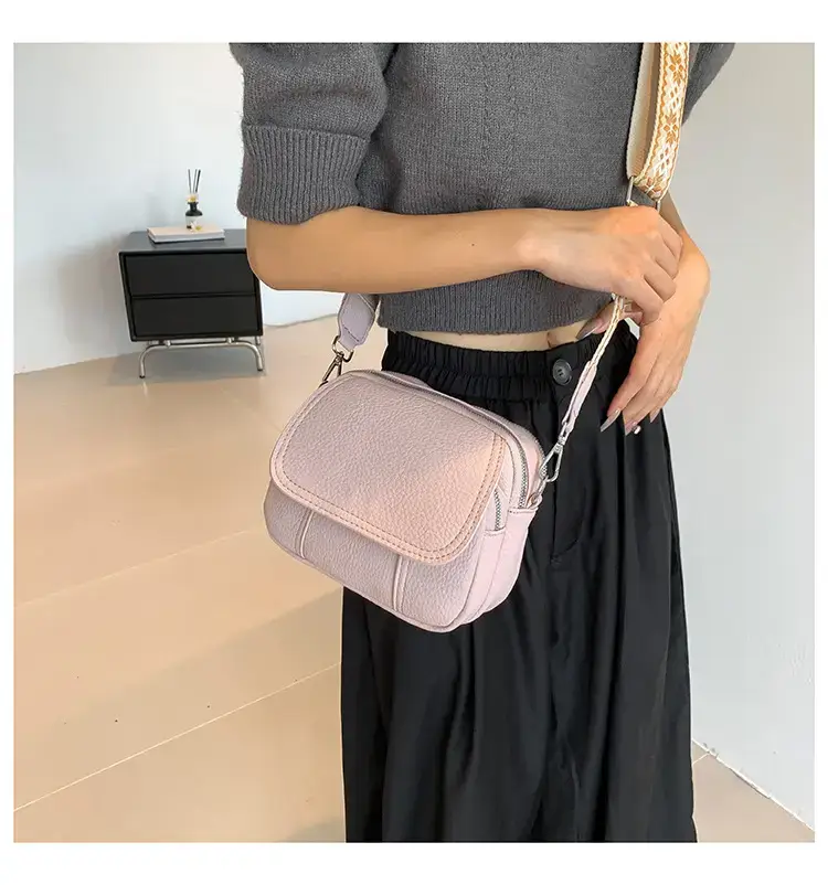 Black Korean Style Crossbody Bag for Women 2024 — feature 34