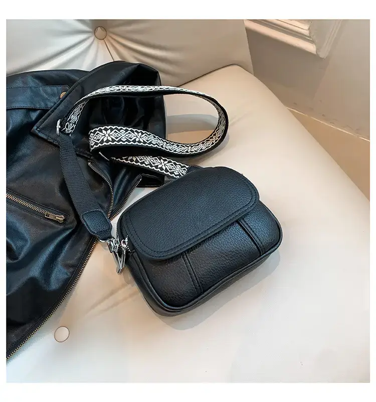 Black Korean Style Crossbody Bag for Women 2024 — feature 40