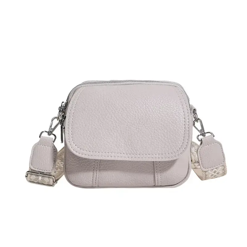 Black Korean Style Crossbody Bag for Women 2024 - Image 2