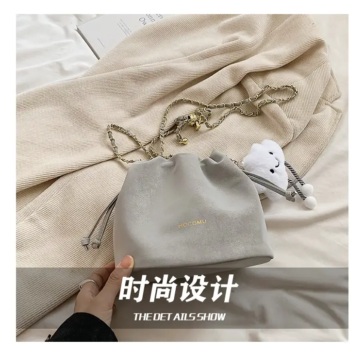 Women Retro Frosted Chain Bucket Bag Cream — feature 12