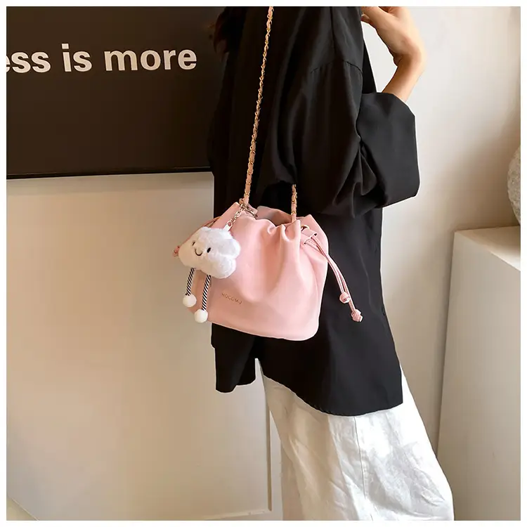 Women Retro Frosted Chain Bucket Bag Cream — feature 15